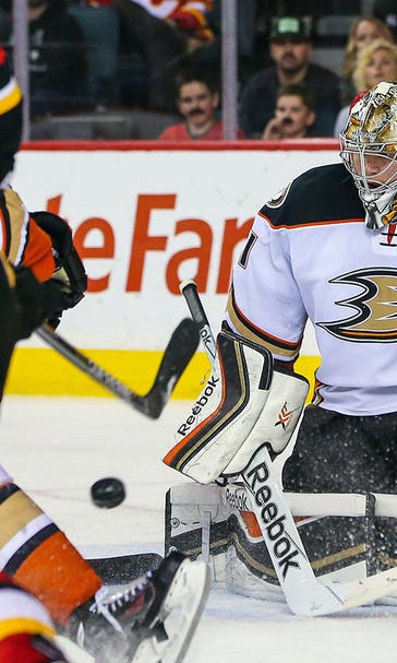 Monahan lifts Flames past Ducks in shootout